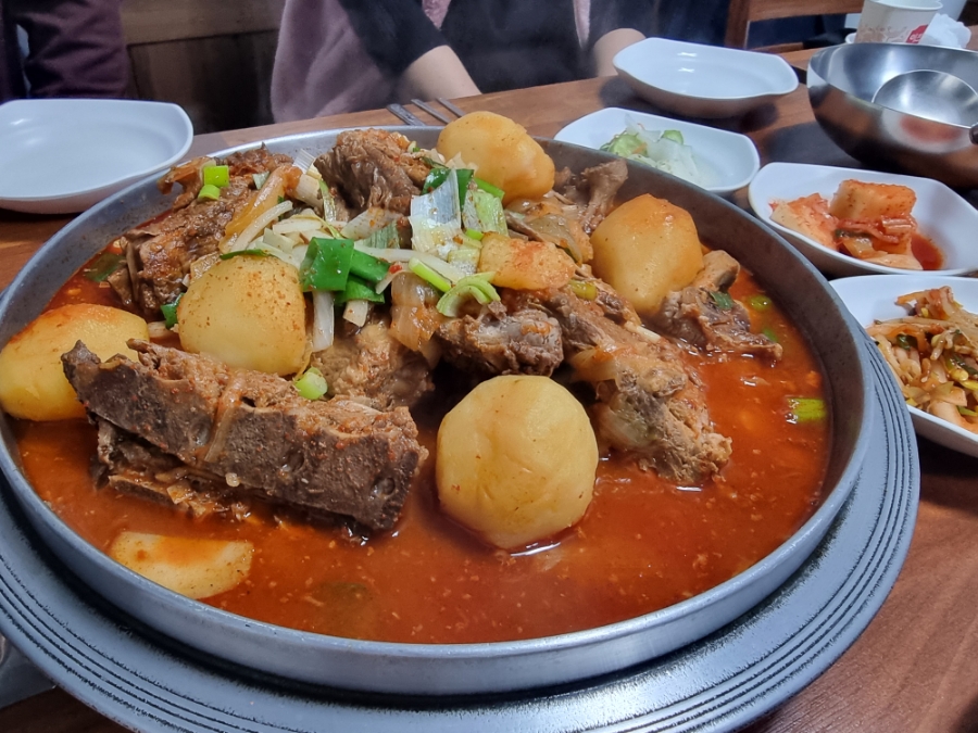 은미감자탕 이미지