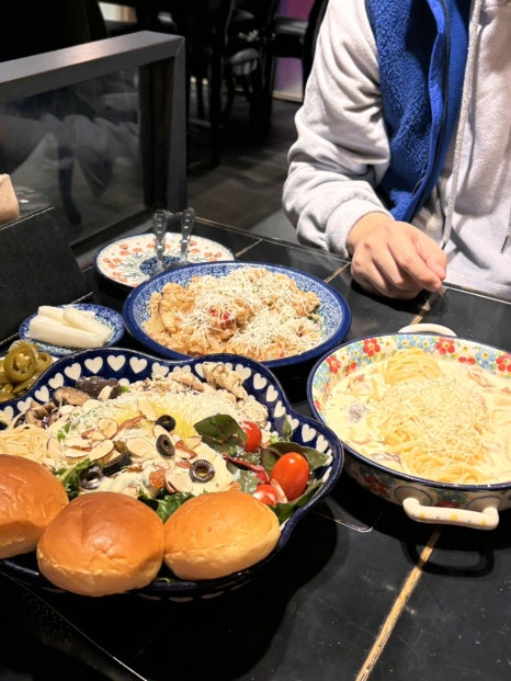 오묘한신발장 이미지
