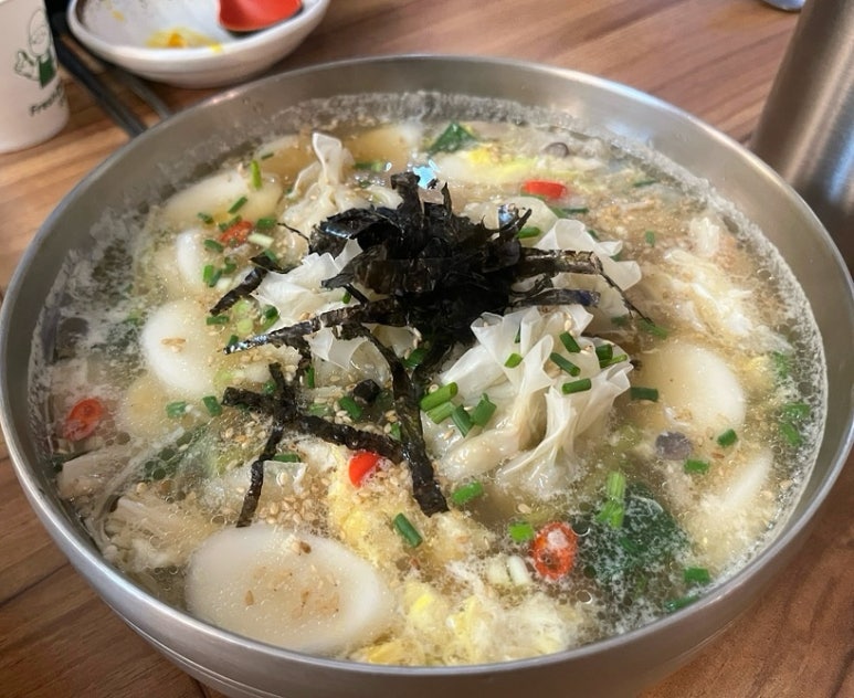 마미당손만두국수 이미지