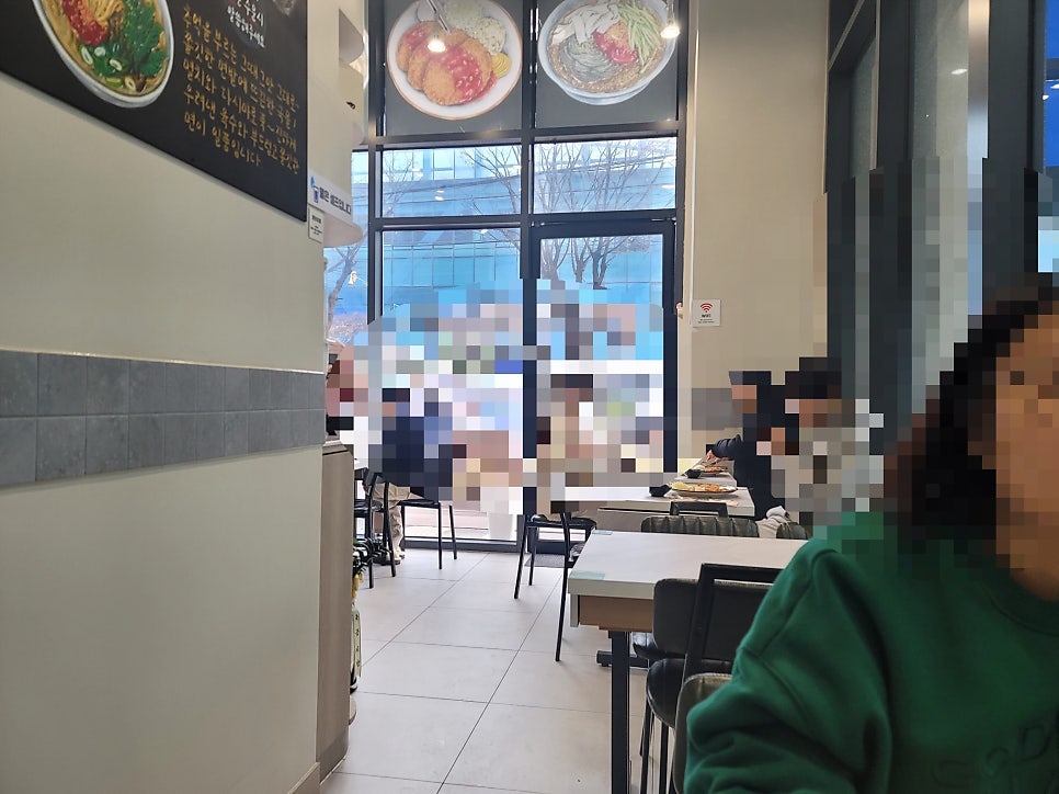 포크포크매콤돈가스칡불냉면 이미지
