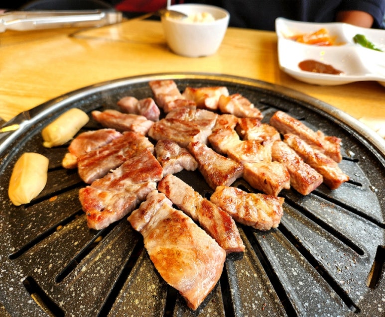 고기싸롱시흥 이미지