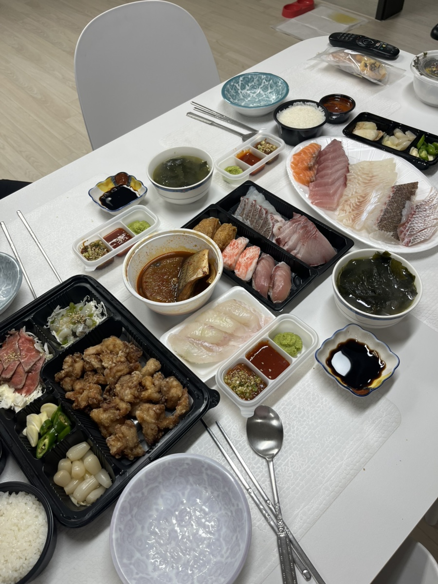 유씨네횟집 이미지