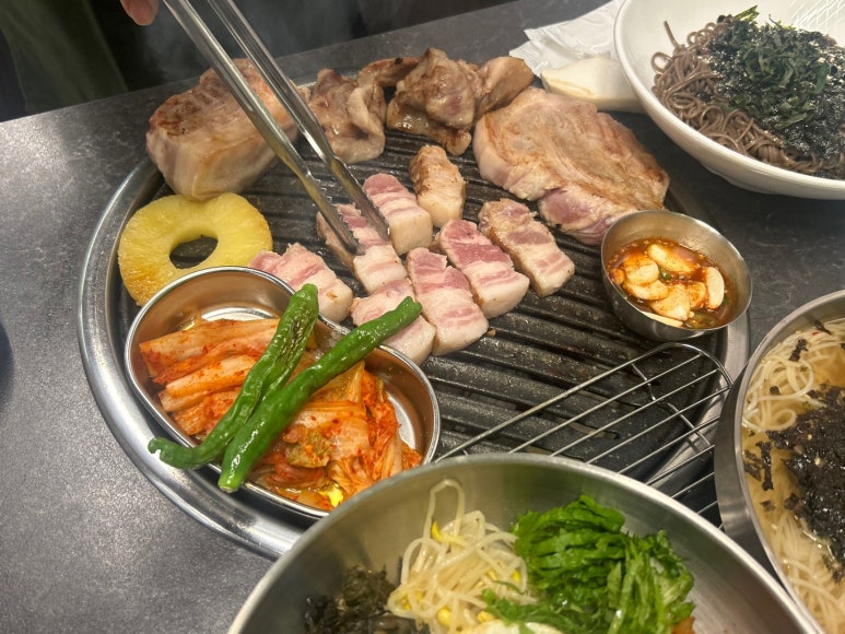 촌 돼짓간 이미지