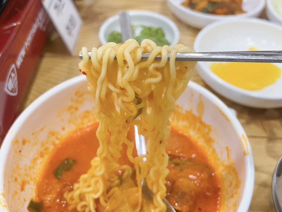 롱쓰부대찌개 이미지