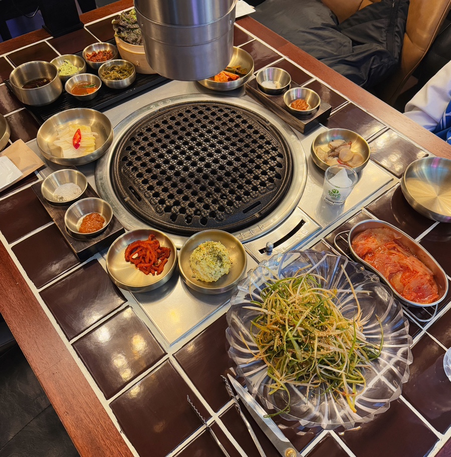 지리산생흑돼지 이미지
