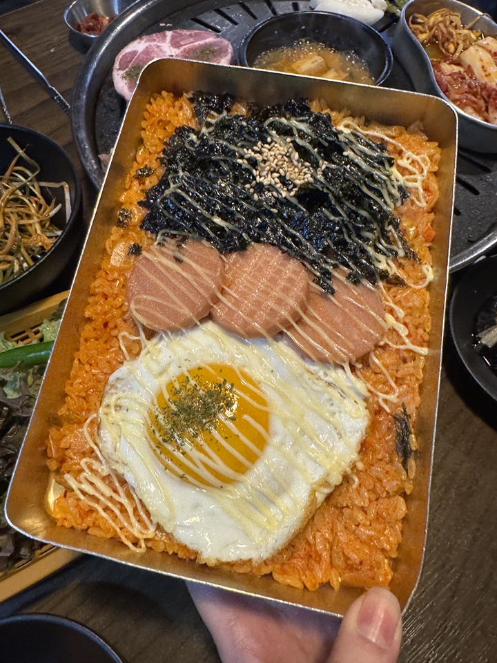 삼겹의난 이미지