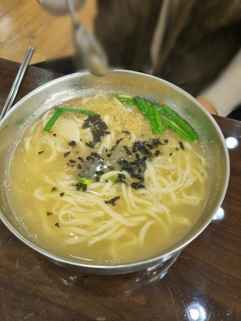 금장칼국수 이미지