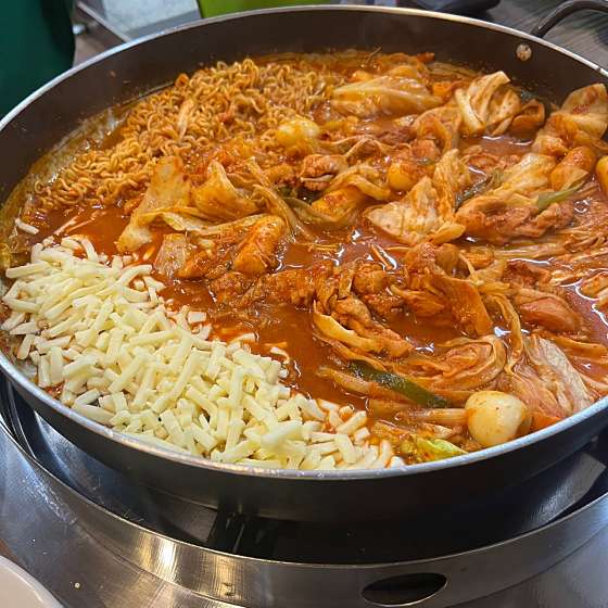 불타는춘천닭갈비 이미지