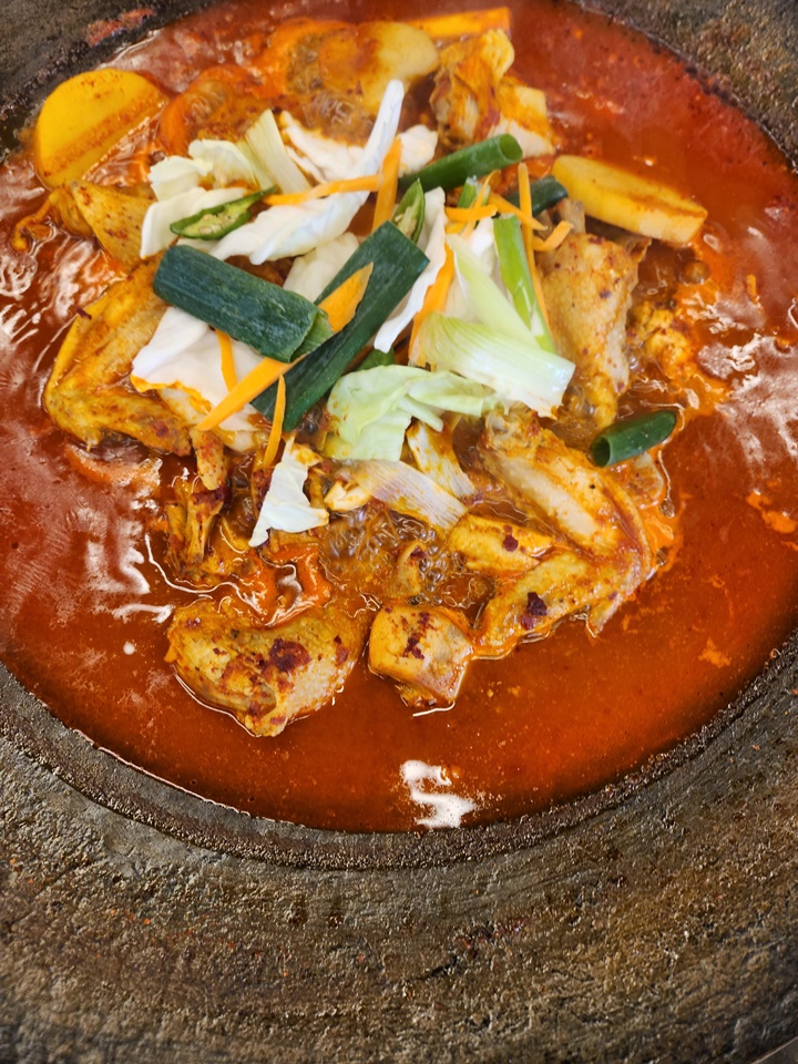솥닭솥닭 이미지