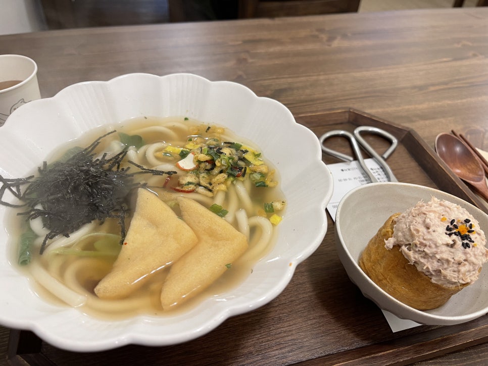 야옹유부 이미지
