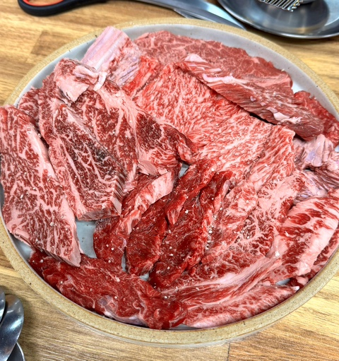 김태현의꽃등심한근집 이미지