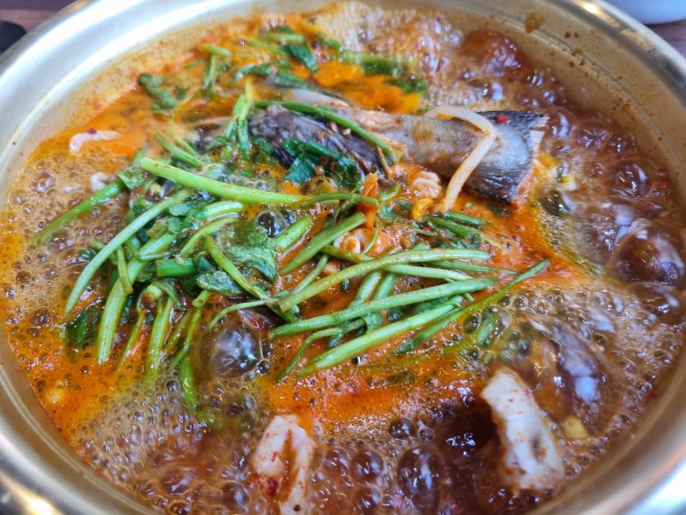 김태연 국민 동태탕 이미지