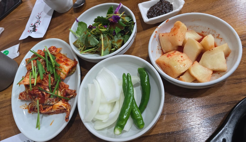 동도통영굴밥 이미지