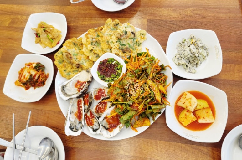 굴천지&초계국수 이미지