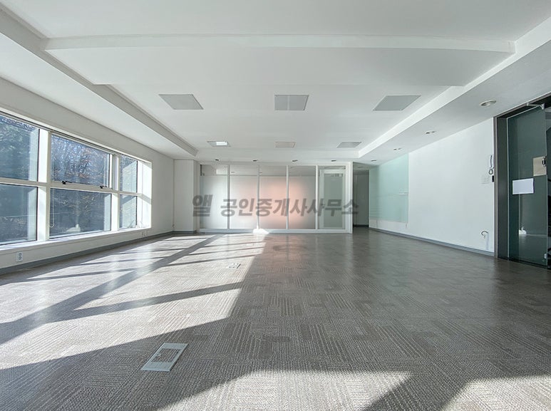 예술품 소매업 이미지