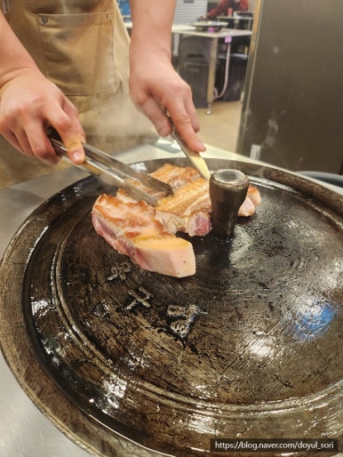 신림솥뚜껑삼겹살 이미지