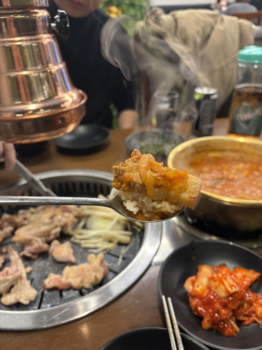 양푼 국물 닭갈비 이미지