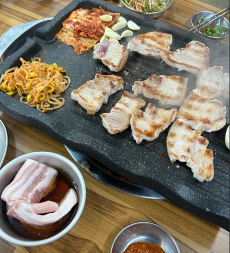 한우한돈정육식당정육점 이미지