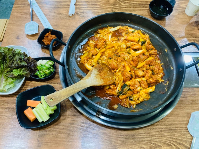 부흥닭갈비 이미지