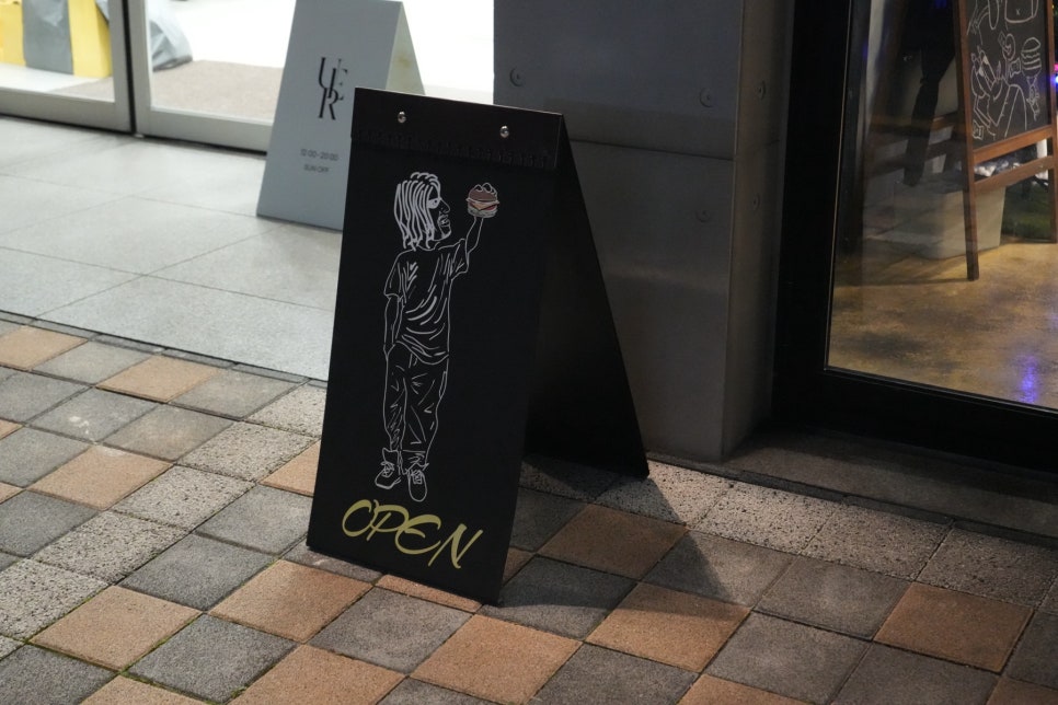 와이오비(YOB) 이미지