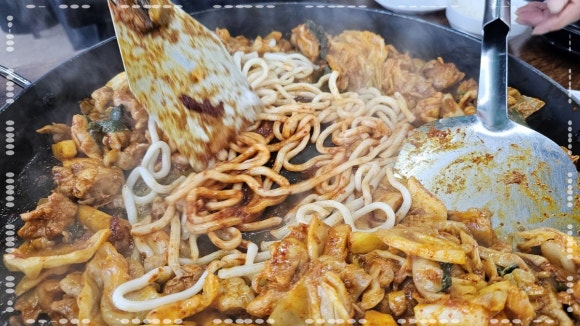 춘천집닭갈비막국수 이미지