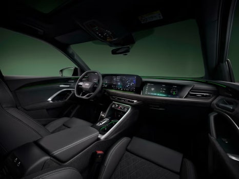 스포트백 쿠페 스타일 SUV 2025 아우디 Q5와 아우디 SQ5 이미지 14