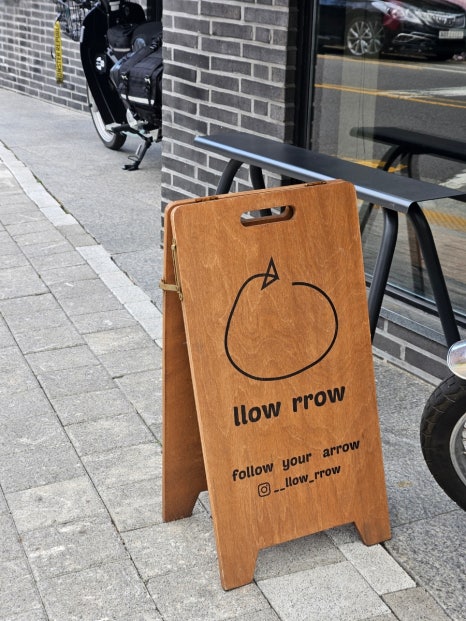 로우로우(llow rrow) 이미지
