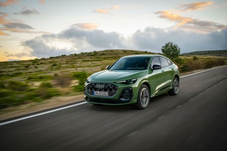스포트백 쿠페 스타일 SUV 2025 아우디 Q5와 아우디 SQ5 이미지 3