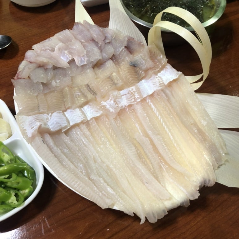새총횟집 이미지