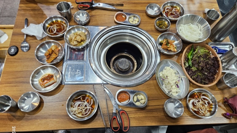 숯불화로구이 와우 이미지