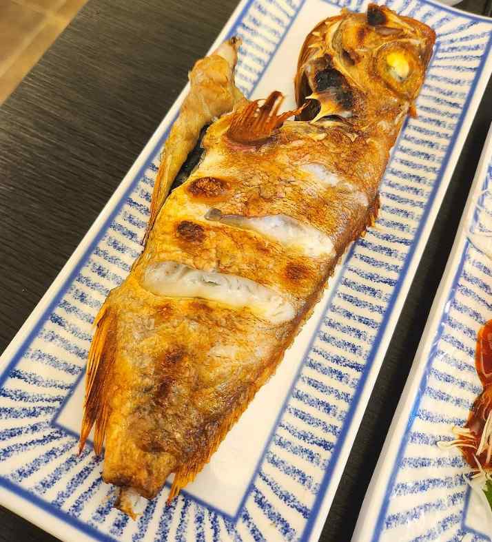 명횟집 이미지