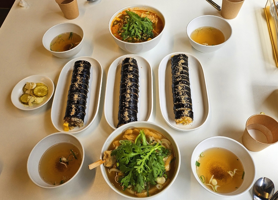 시월김밥 이미지