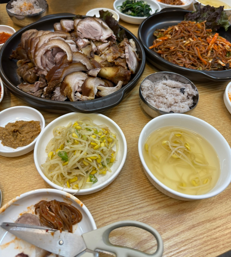 고모네족발 이미지