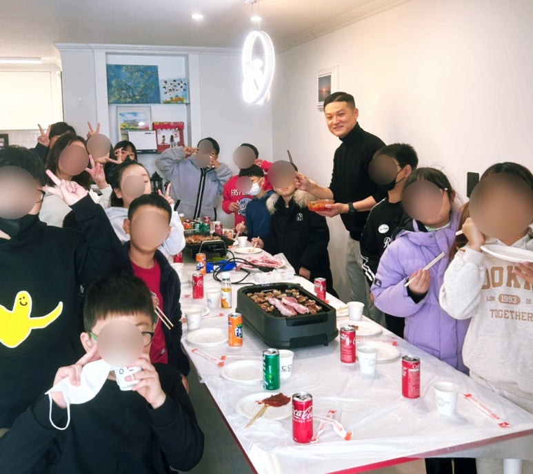 삼삼파티 이미지