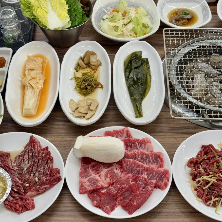 초원한우식육식당 이미지