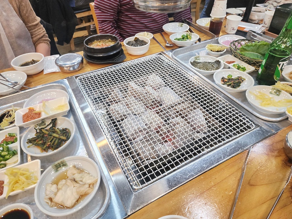 화끈숯불장어 이미지