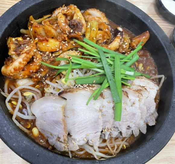 충만돌판쭈꾸미 이미지