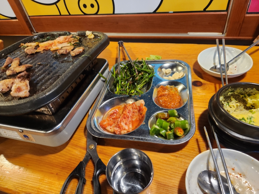 돈치킨호프구운치킨 이미지