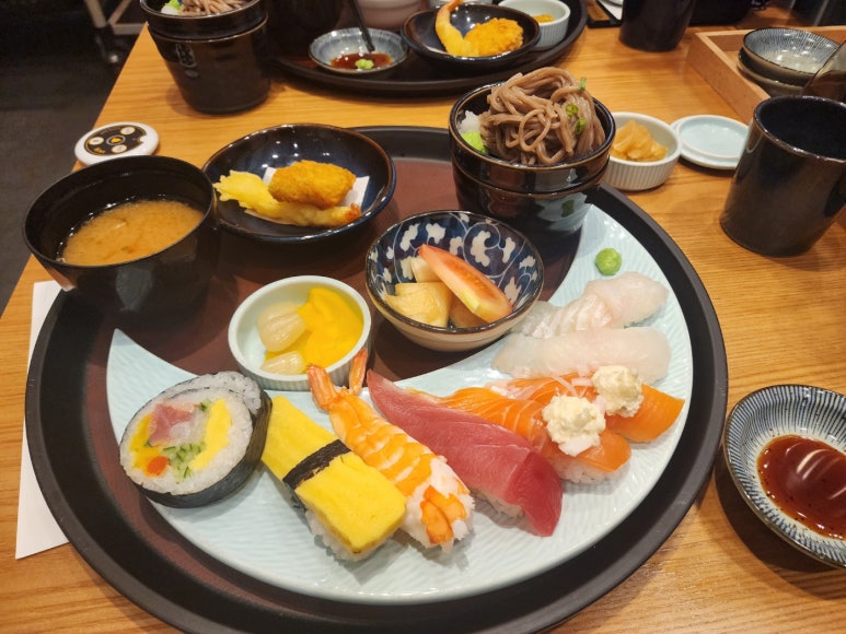 상무초밥 이미지