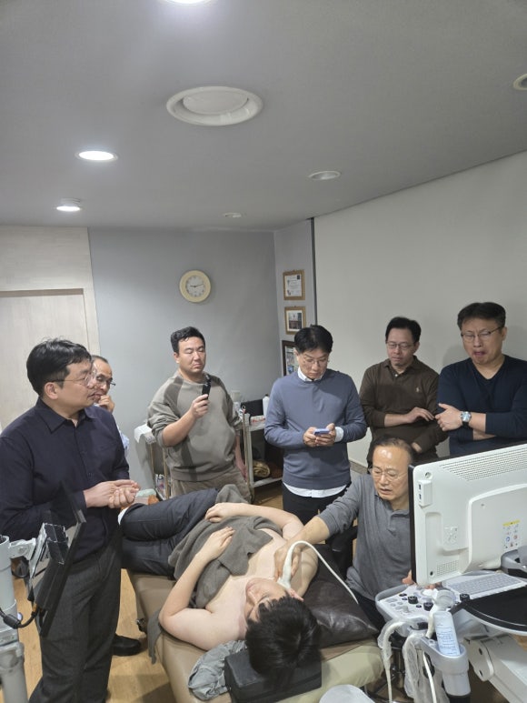 모임 이미지