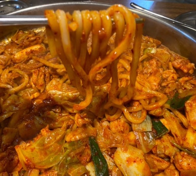 그곳에가면통나무닭갈비 이미지