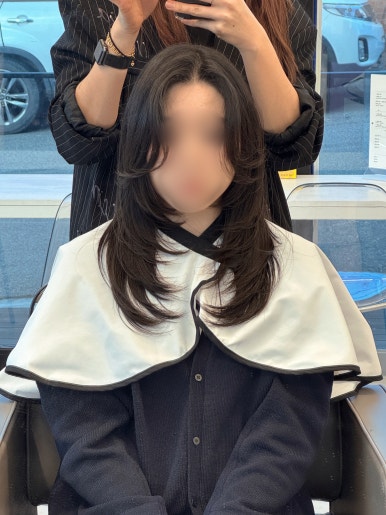 채윤 살롱 이미지