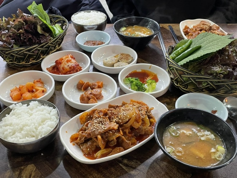 엄지네분식 이미지