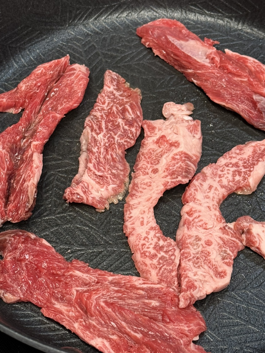 석이네고기통 이미지