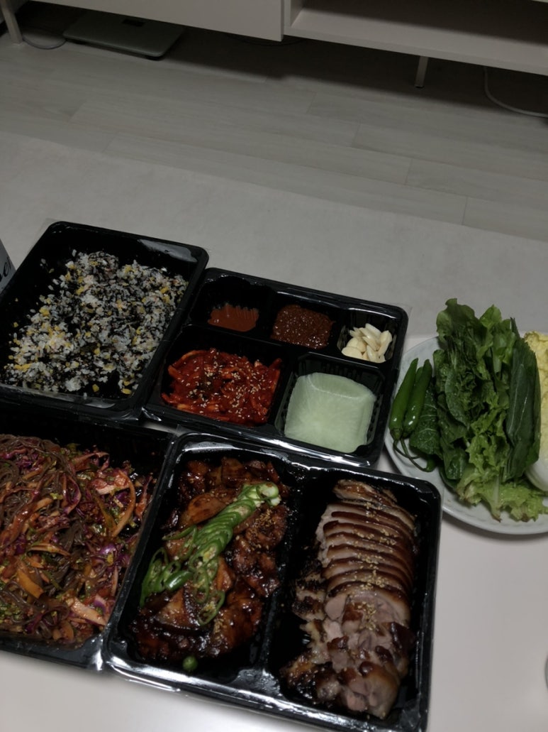 황가네흑족발 이미지