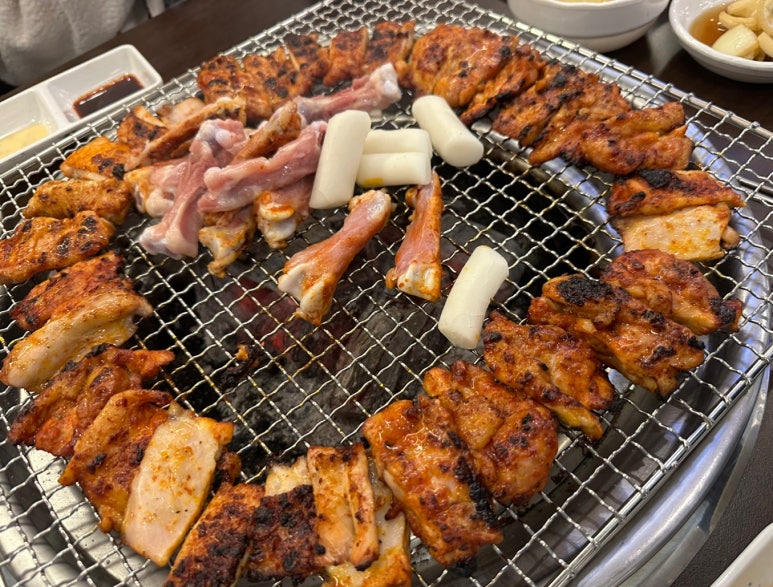 숯불의닭거북섬점 이미지