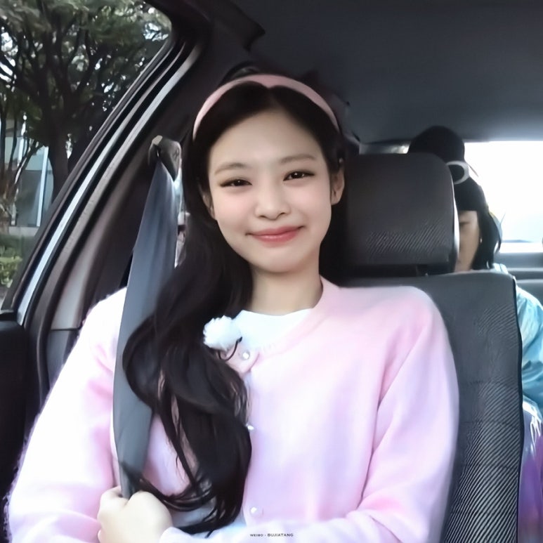 제니페이지 이미지