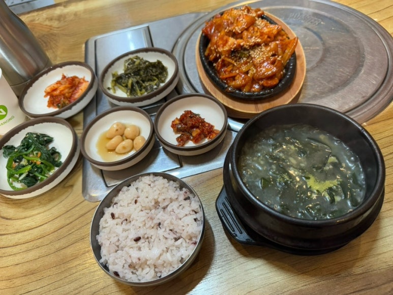 정가네찌개백반 이미지