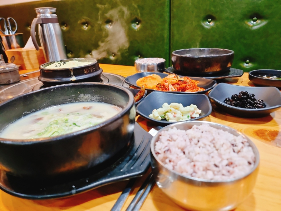 김영주 한우소머리곰탕 이미지