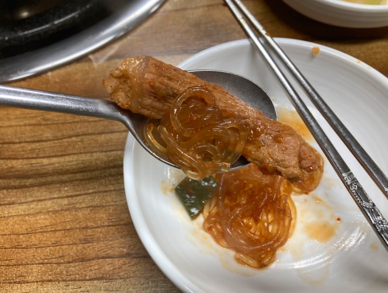 시집안간돼지 이미지